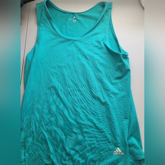 2 piece adidas top Size M - Picture 3 of 4